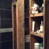 Miroir et meuble en vieux bois à Font Romeu